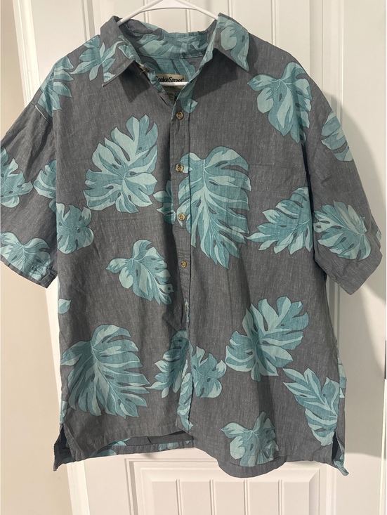 Other - Cooke Street Honolulu Men's 2XL Hawaiian Shirt Gray with Blue Leaf Print